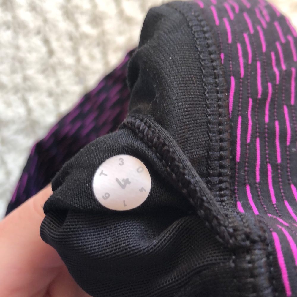 LULULEMON Sports Bra Size: 4 - Picture 5 of 5